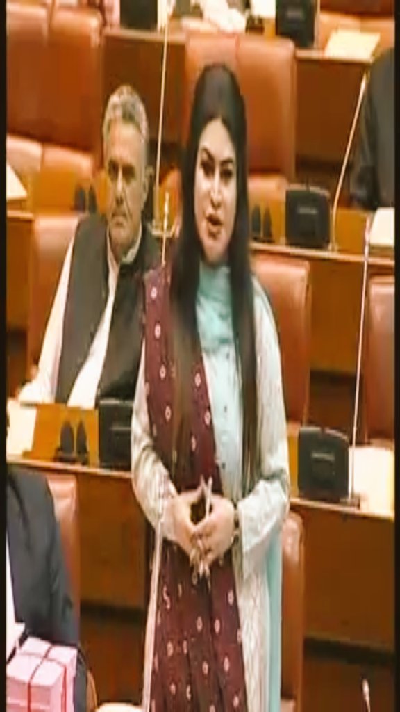 SPalijo_Office's tweet photo. سینیٹ نے فوجداری قوانین ترمیمی بل 2018 منظور کرلیا
بچوں کےساتھ پیش آنیوالےافسوسناک واقعات کوروکناوقت کی ضرورت ہے
چائلڈپورنوگرافی اورتشددکی سزا 2 سال سےبڑھا کر 7 سال مقرر
بل سینیٹر سسئئ پلیجو نےپیش کیا
@BBhuttoZardari @BakhtawarBZ
@AseefaBZ @SassuiPalijo https://t.co/n0pStPMi4i