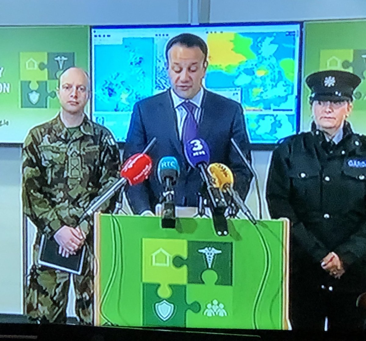 Storm Ophelia had Taoiseach front and center of every news bulletin - He’s nowhere to be seen on cervical cancer crises - No effort to take command of this storm - no press briefings, no photo shoots. WHY?