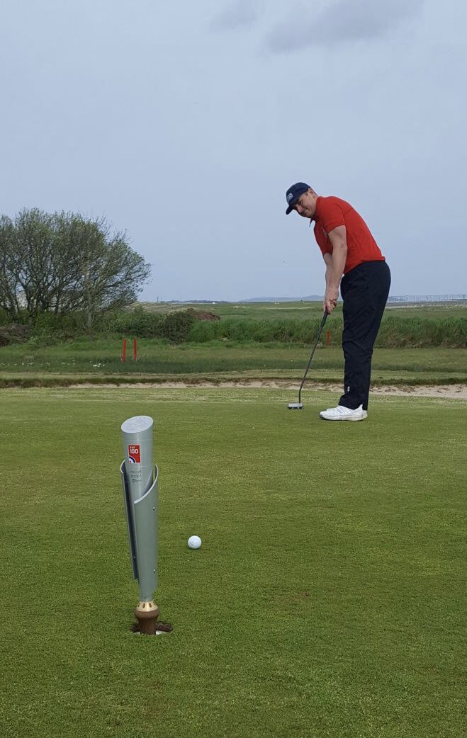 Braving the wind, <a href="/RAF_Valley/">RAF Valley</a> golfer SAC Lewis Ainsworth finishes up his round at #Anglesey Golf Club for the #RAFBatonRelay. <a href="/golf_raf/">🇬🇧 Royal Air Force Golf 🇬🇧</a> <a href="/AngleseyGolfClu/">Anglesey GC</a> @RAFVALLEYMCO <a href="/AngleseyScMedia/">Anglesey socialmedia</a> #RAF100