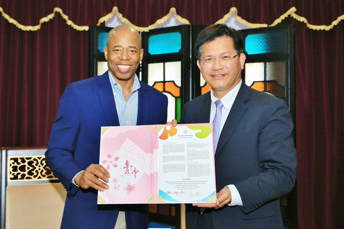 TaiwanNewsEN's tweet photo. Brooklyn Borough President Eric Adams visits Taichung, Taiwan
https://t.co/LrelyNqsfF
#taichung #brooklyn #taichungdeclaration #ecologicalchange https://t.co/hRmkIIWH7l