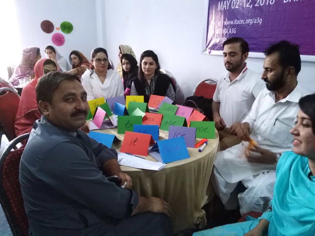 SiyaniSahelian's tweet image. #LearningWords: how do we make it fun? #TeacherTraining #A3G