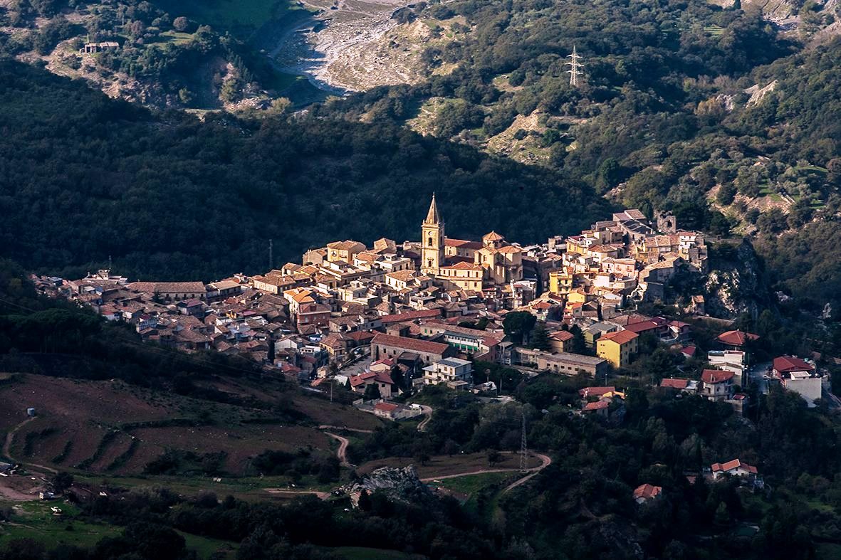 VisitSicilyOP's tweet photo. Novara di Sicilia, a village among the most beautiful in Italy
https://t.co/9jJvgmnjJh
#visitsicilyinfo #italianvillages #history #art #landscape https://t.co/K4BeRdNThP