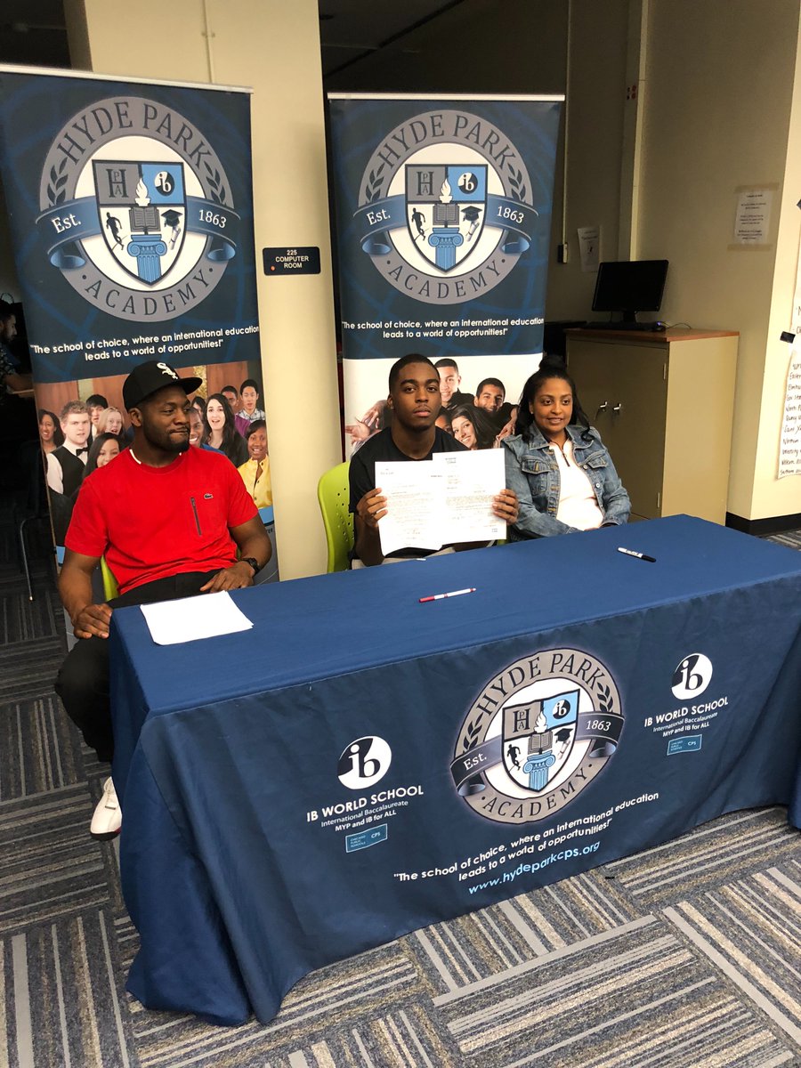 Congratulations to Hyde Park’s Andrew Anderson on signing his national letter of intent to continue his education and basketball career at D2 powerhouse Lemoyne-Owen.