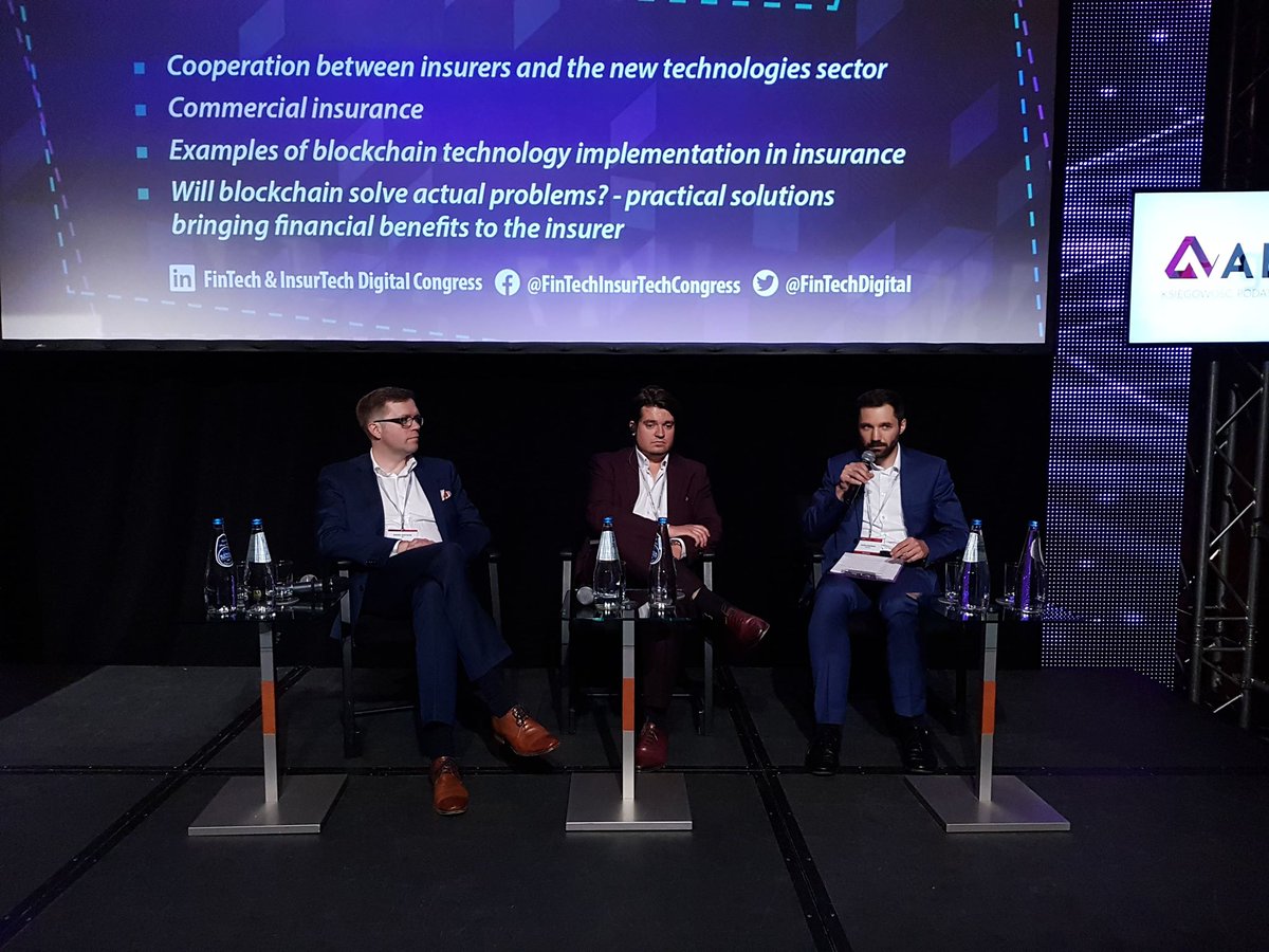 FinTechDigital's tweet photo. Paneliści ze świata technologii dyskutują o ubezpieczeniach. 👌 Bardzo ciekawe wnioski. 😉 @ArvidDeCoster #WeGroup, Daniel #Matusiak @IBM Cloud Leader Poland and Baltics oraz Piotr #Kurowski #Notinote #InsurTech2018 https://t.co/WhnuxpqzFJ