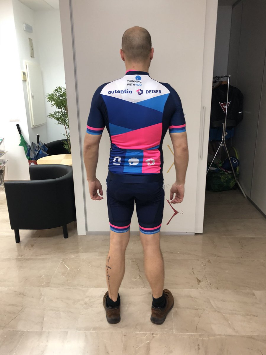 rcanalesmora's tweet photo. Ya están las nuevas equipaciones con los colores de @deiser @_twy_ y @autentia Este finde las estrenamos 🚴‍♂️ https://t.co/9rZ2uAZBTl