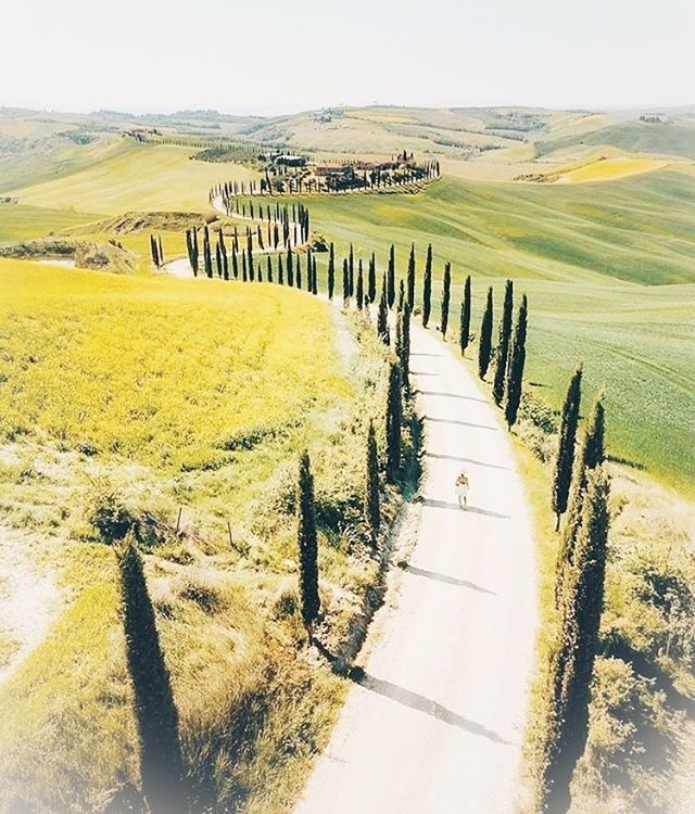 ShirleyShivhon's tweet photo. Where do you go to unplug? *
*
#toscana #yogaretreat #yoga #lifestyle  #mindfulness #tuscanyyogaretreat #goodlife #italia #inspiration #lessisamore 
#meditation #travel #italy #tuscany #yogaeveryday #globalyodel #nature #wellness #fiesole #new_photoitalia #travel #traveldiar… https://t.co/fbb7fMpZAt