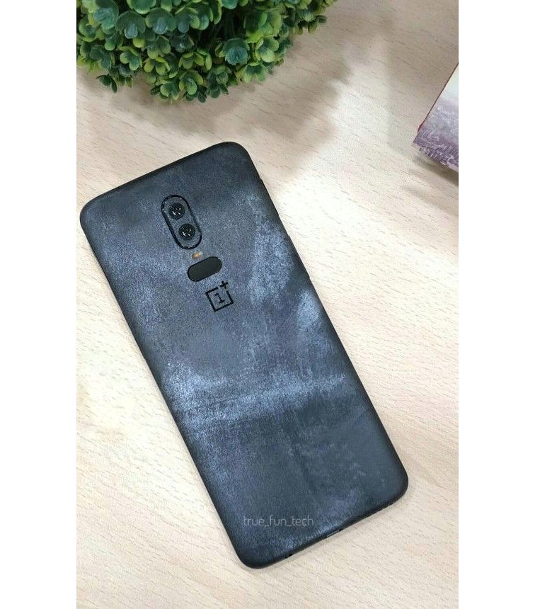 artaqa_md1005's tweet photo. #oneplusindia #india #dual #camera #newdesign #portrait #mode #flagshipdevice #flagshipphone #Lucknow #truefuntech #trutech #artaqa #clickbyartaqa #6gbram #oneplusmobile #256gb #onepluscover #oneplus6 #oneplus5t #killers #18:9 #displays https://t.co/OnfZYEZzkD
