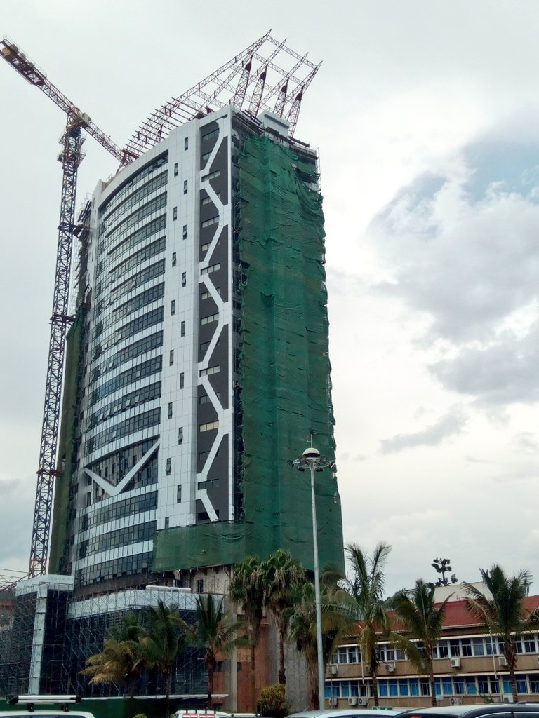 BigEyeUG's tweet image. URA's new office building, located in Nakawa, is expected to be completed in August this year. With 23 floors, the tower cost 142.7 billion in tax payers money(no donor funds involved) and will save the authority millions of shillings in rent once complete.