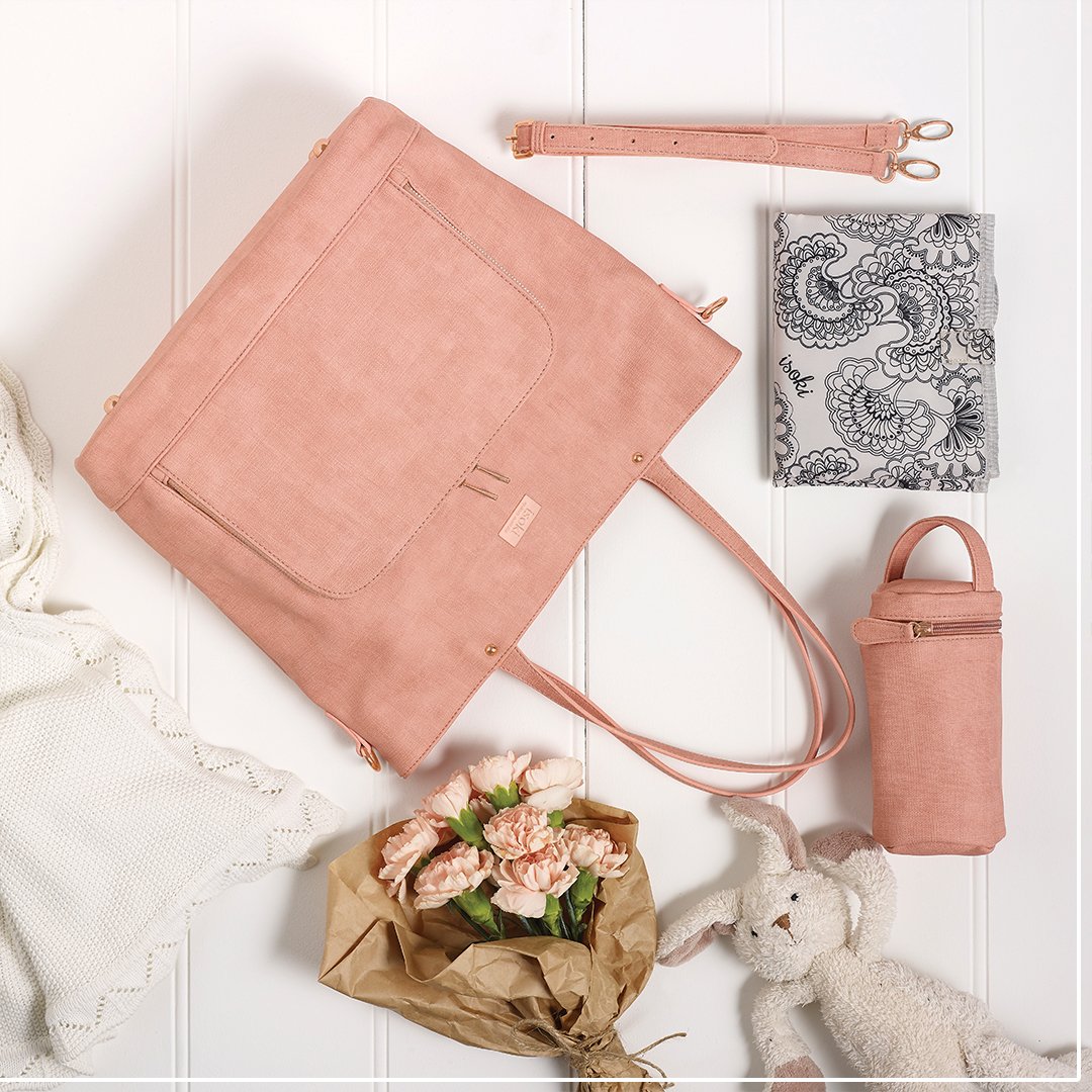 IsokiBabyBagsUK's tweet photo. Looking pretty in pink Nappy Tote ✔️ 😘 https://t.co/i5QrMYrfD0