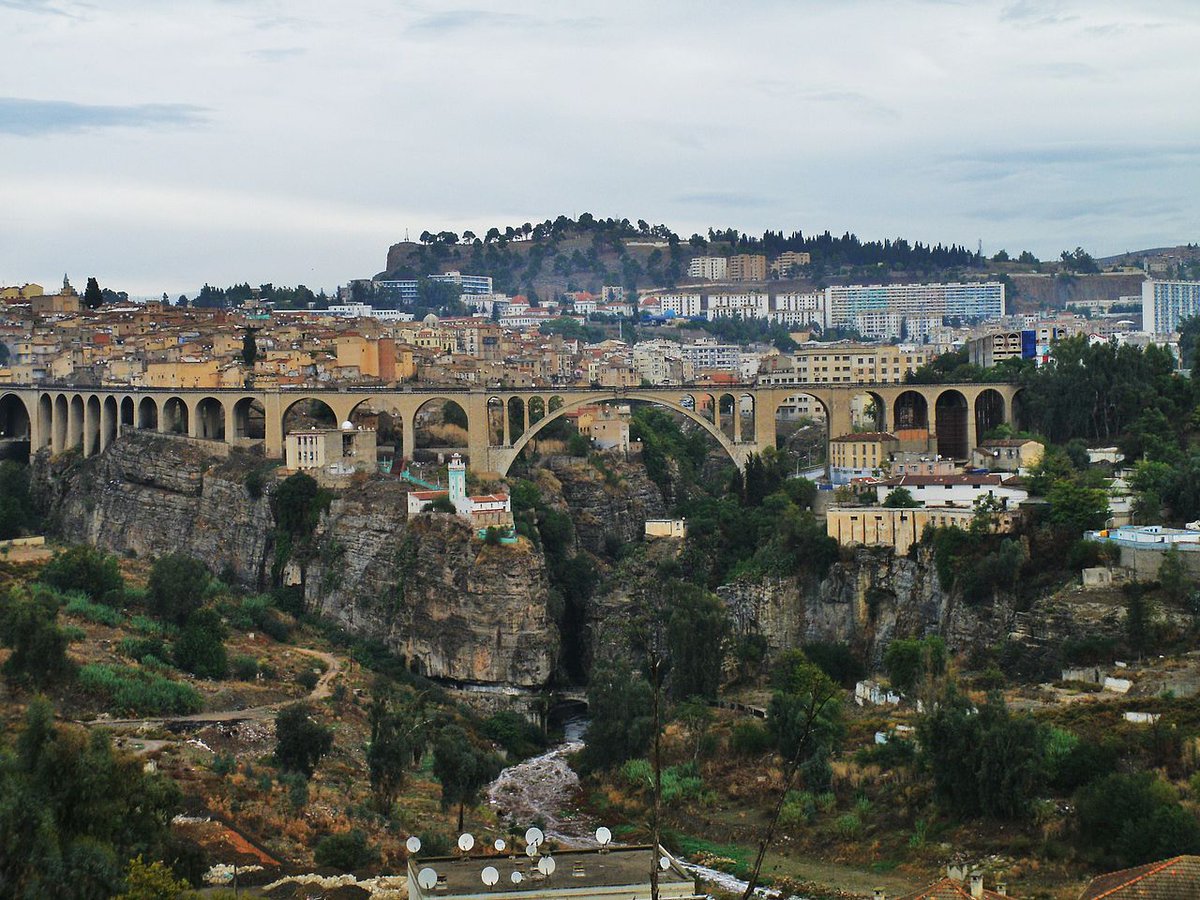 VORELIDUPACC's tweet photo. Pont_de_Sidi_Rached
#جمعة_مباركة
#الجزائر  
#غرد_بصور_الجزاير
#algerie https://t.co/rnw4DUrqgw