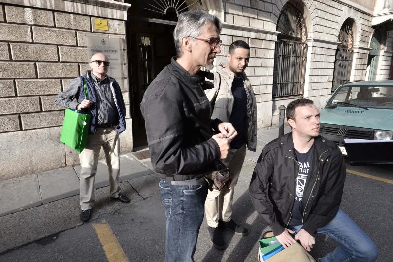 GhidiniGuido's tweet photo. Lista depositata! Grazie a tutti i cittadini che ci hanno sostenuto. Ora al lavoro per #UnaCittàLibera! Ci vediamo questa sera alle 20.45 alla Casa delle Associazioni di via Cimabue n.16 per la presentazione del programma e delle nostre #BuoneIdeePerBrescia. Passate parola! https://t.co/FSgraEKLta