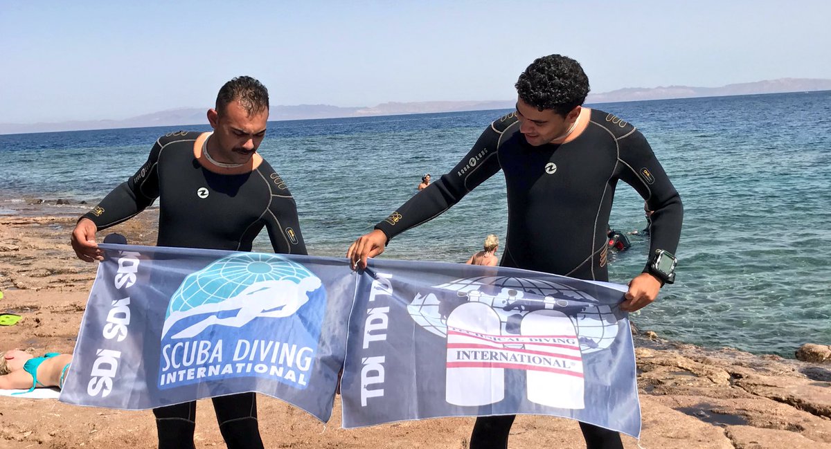 Happy #FlagFriday #TDIflags #SDIflags 
📷 @divenowdahab #Dahab #Egypt