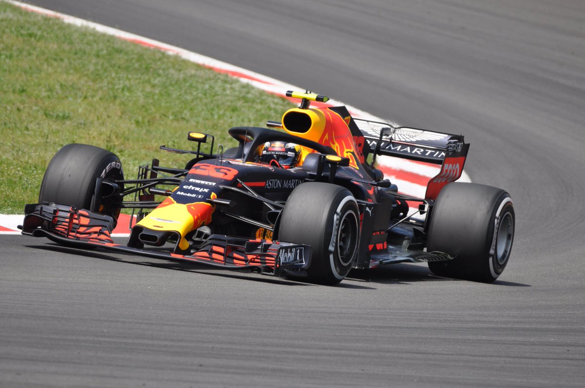 DavidBaker66's tweet photo. FP1 for 2018 Spanish F1 GP. #CmonLewis https://t.co/qUS6HwD28H