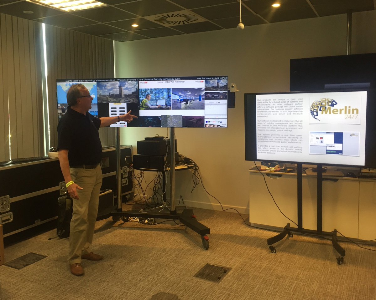 UltimateVS_UK's tweet photo. A great day yesterday at the Universal Security Systems Ltd Security Technology Event in London 🖥️💡🎞️ Back up North now and back to business as usual! #FridayFeeIing #security #securityevent #eyevis #av https://t.co/SCkikdNPG3