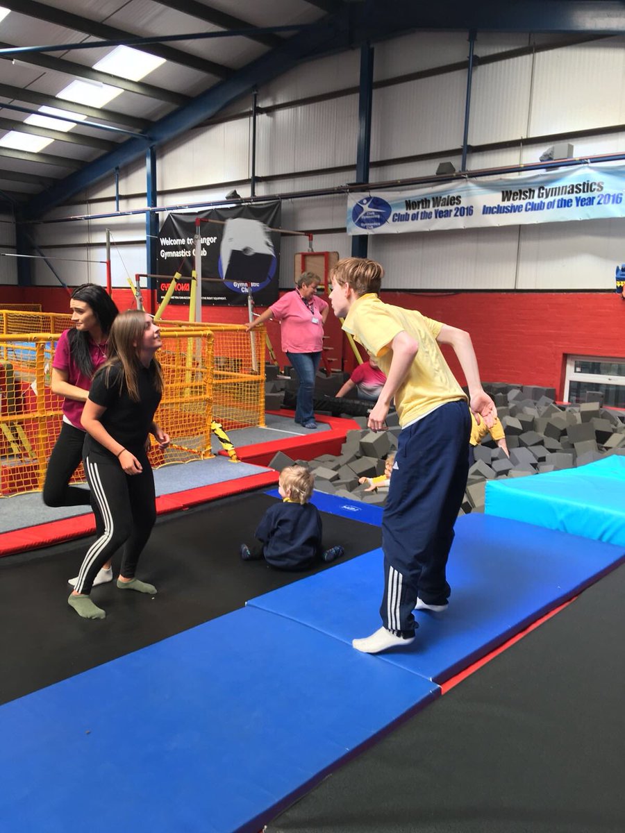 YPendalar's tweet photo. Seiont loved their @ReboundTherapy session yesterday @BangorGym @ffitcymru https://t.co/UkDuN37RYt