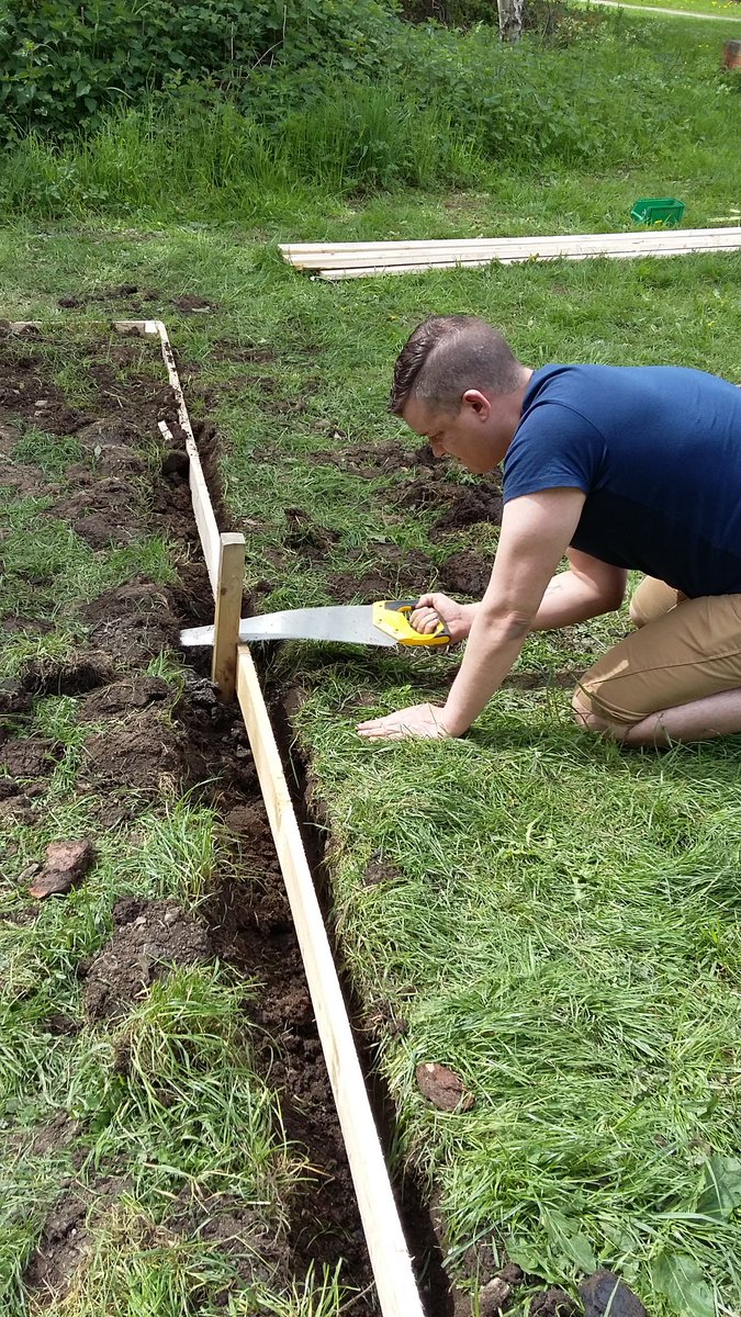 fitforwork1's tweet photo. @fitforwork1 @BigLotteryFund #Skillsbuilder group back at #taptonlock to continue the work on the #wheelchair #accessible #picnic bench for @Derbyshirecc and @CRTnotices. @StaffsWildlife @PeakPark_PPCV @DLNR_CRC_Prob @NPS_Mids https://t.co/3pJFJwWfJv