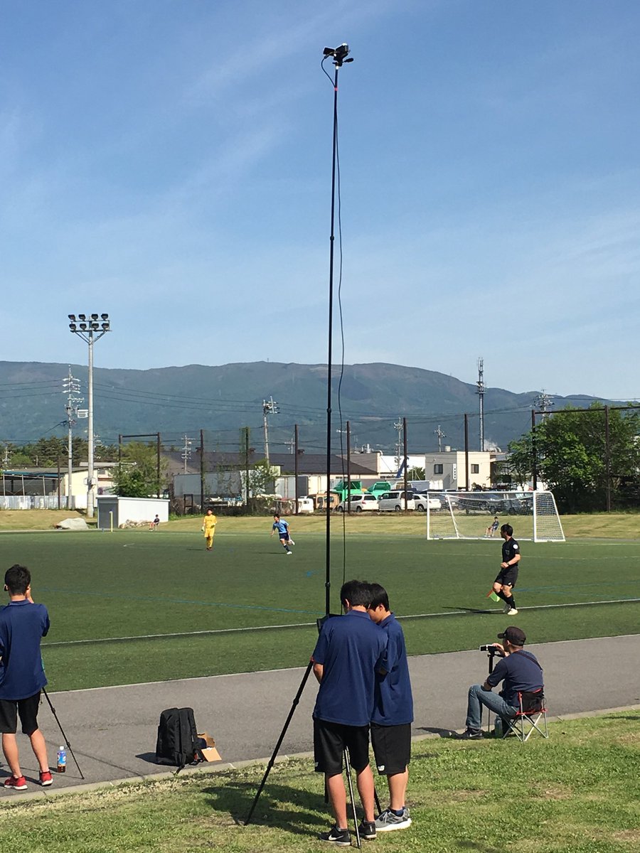 shogo_7777's tweet photo. 日本一高いビデオカメラ笑📹
試合を上から撮る事ができ全体を見る事ができる

#日本一高い
#ビデオカメラ
#RTお願いします https://t.co/HO1IKsTfLT