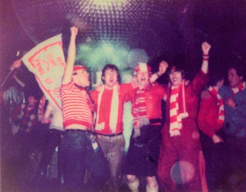 prettygrim's tweet photo. It was 35 years ago today... #aberdeenfc won the European Cup Winners Cup against Real Madrid in Gothenburg. I was lucky enough to be there. Still makes me shed a tear. #ve35 #onelove https://t.co/BYCDAOC2pi