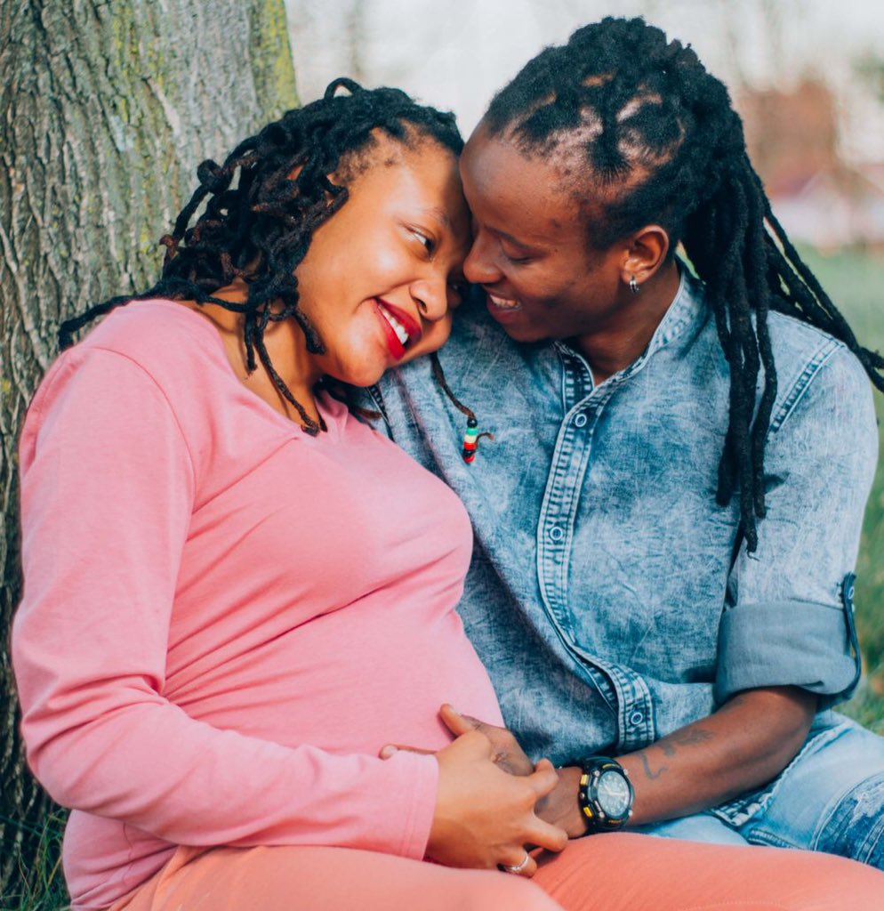 SophyTeboh's tweet photo. #BeautifulSACouples
@DjSthenjwa1 
Nibahle ❤❤❤😥 https://t.co/zjljDaP5nO