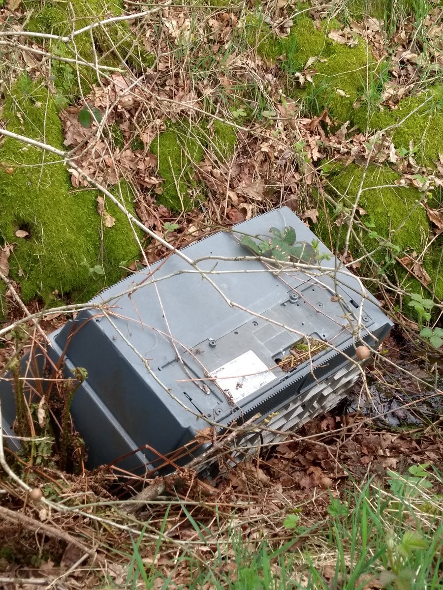 FarmersOfTheUK's tweet photo. Hi; 

To the individual who has misplaced their old car engine &amp; television - great news! I have found them, tipped into my ditch! Please let me know how I can return them to you. Would a reward be on offer? You must be beside yourself. https://t.co/SzpehjE7KG