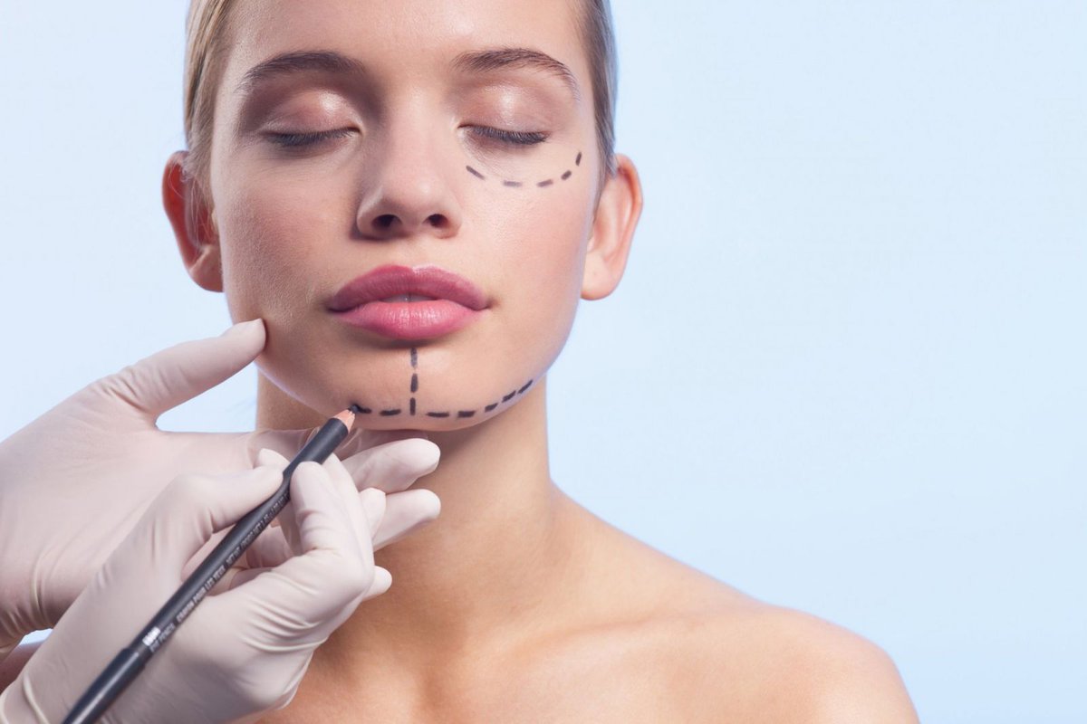 ryangary79's tweet photo. Facial plastic surgery services from #CosmeticSurgeryForeign include reconstructive and cosmetic procedures of the face, neck, eyes, forehead &amp; nose. #facelift #cosmeticsurgeon #breastimplant #beautyexpert #cosmetic https://t.co/bLWVxQlEue