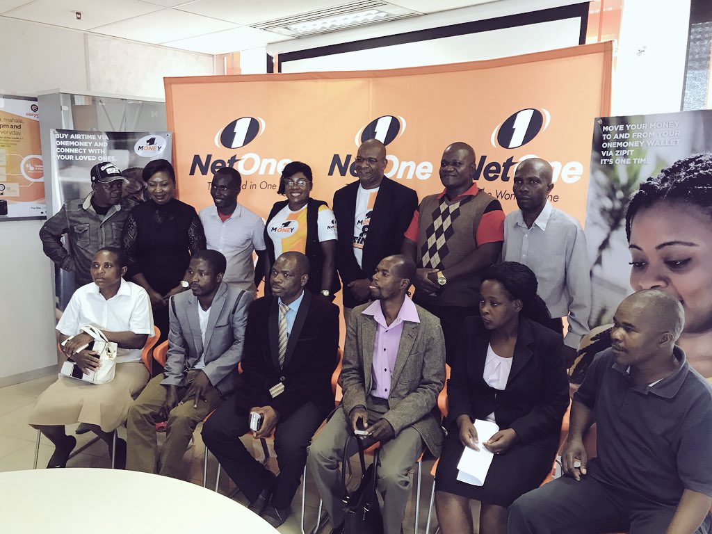 NetOneCellular's tweet photo. Feel Good Friday with the @OneMoneyZw #FeesForLess winners. Parents who have received their fees back are certainly feeling good. Be part of the network that gives you more #TheOneTheOnly #NetOneCares #SwitchOverAndWin https://t.co/LdvwWKckdk