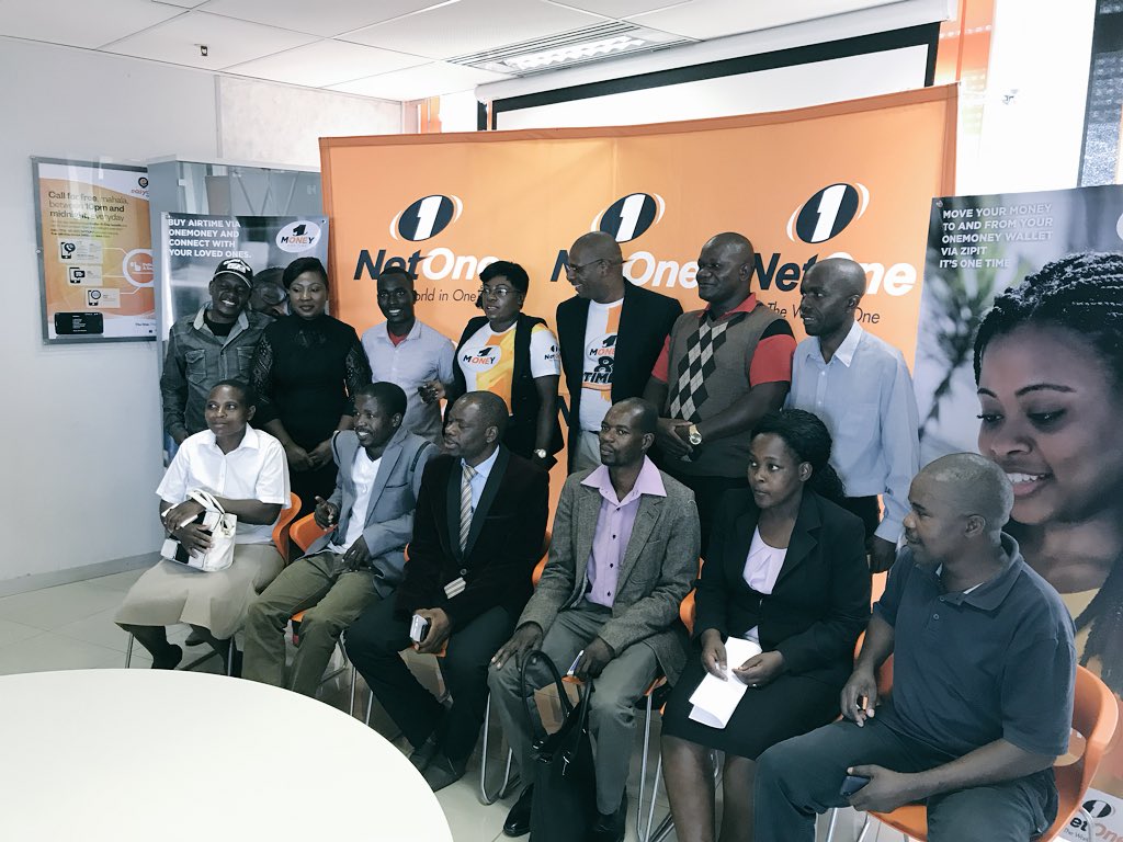NetOneCellular's tweet photo. Feel Good Friday with the @OneMoneyZw #FeesForLess winners. Parents who have received their fees back are certainly feeling good. Be part of the network that gives you more #TheOneTheOnly #NetOneCares #SwitchOverAndWin https://t.co/LdvwWKckdk