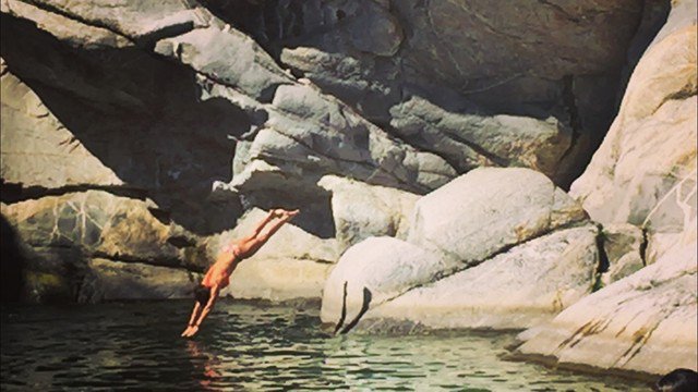 luv4destination's tweet photo. Ready, Set, Dive!  Who else is a fan of cliff diving? #travel #adventure #getoutside #exploretocreate #destinationcollection #beautifuldestinations https://t.co/pBcDtAUhvm