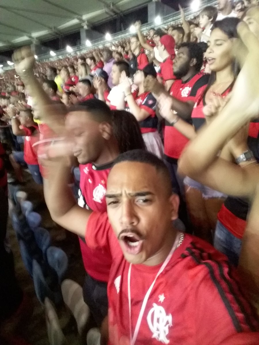 RamosPh1622's tweet image. + 2 do maior do Rio de Janeiro ❤
#Dalhe #Dalhe #Dalhe #Mengo