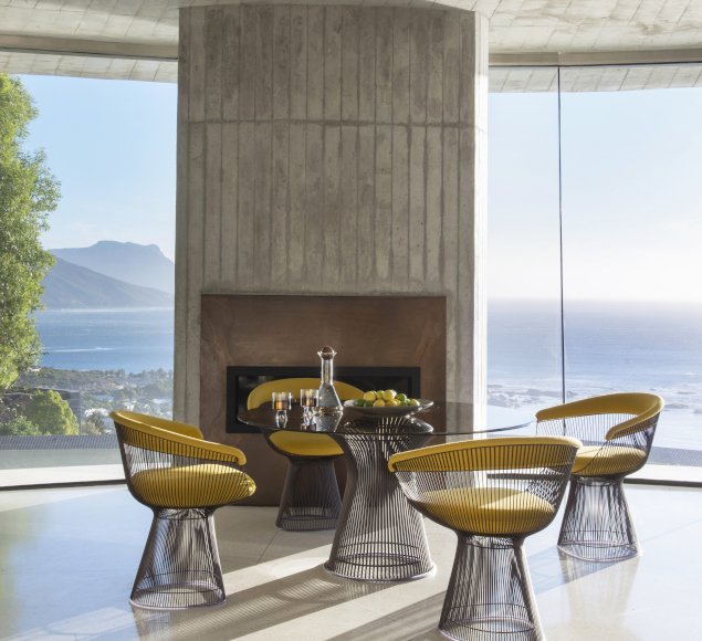 HouseGardenSA's tweet photo. 5 reasons why you should pick up our #BirthdayIssue. https://t.co/wjvULR17lD https://t.co/fNSXzmt6PG