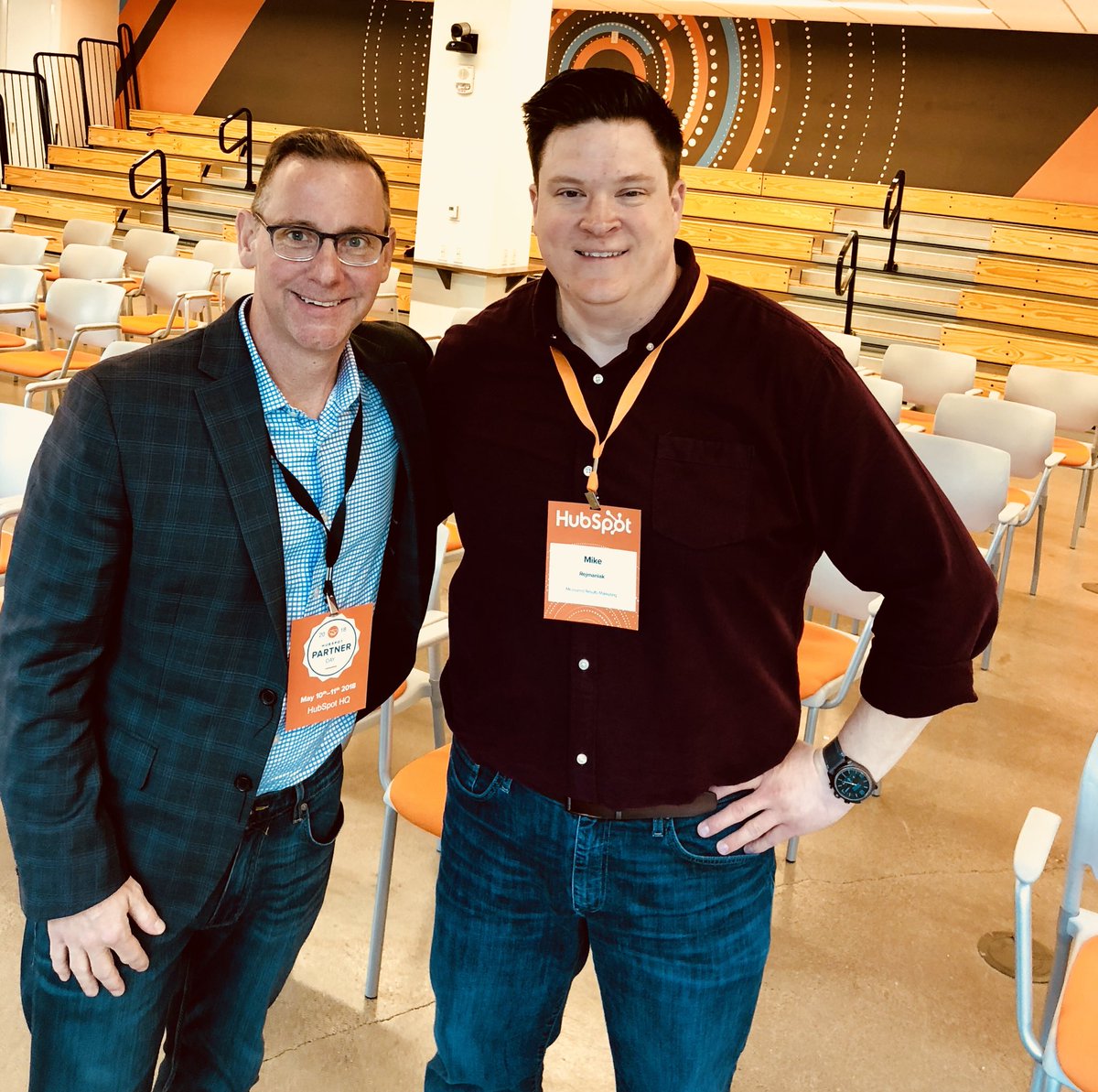 mrejmaniak's tweet photo. Tracked down @HubSpot ‘s VP of Global Partner Program and Strategy @jdavidmcneil for a pic. Keep up the great work David! #PartnerDay18 #HubPartner @FindYourYeti https://t.co/bce44mVJZc
