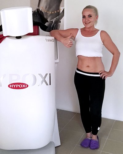 „HYPOXI hat mich überzeugt, deshalb habe ich mit dem Training begonnen“
Erika F. (33), Slowakei.
Es ist unglaublich, wie die HYPOXI-Dermologie mein Hautbild positiv verändert hat. 
Mein Selbstbewusst ist wieder zurück: goo.gl/EDHmbW 
30 cm Umfangverlust 12 Anwendungen