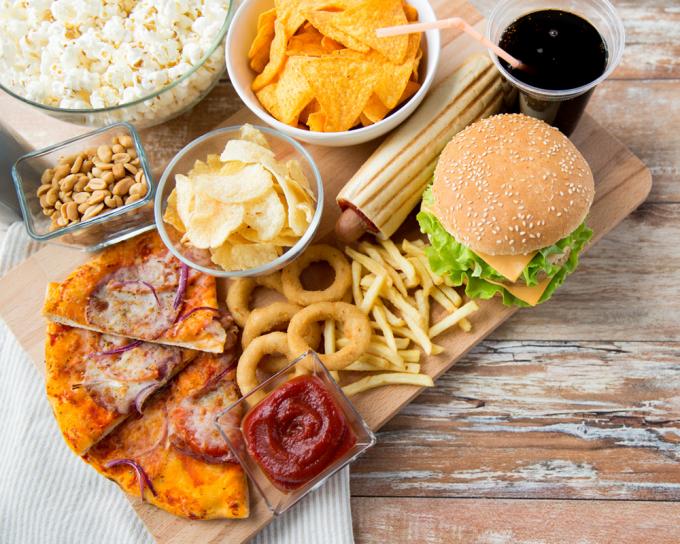 Happy #Friday #London #movers🤗🏠🚛 The #weekend is about to start, so how about your #movingplans? R u ready for a #Londonrelocation?
Why don't you #enjoy #EatWhatYouWantDay &amp; indulge in your ❤️#meals and #dishes &amp; our #handy #movers take care of your #upcoming #movinghouse!