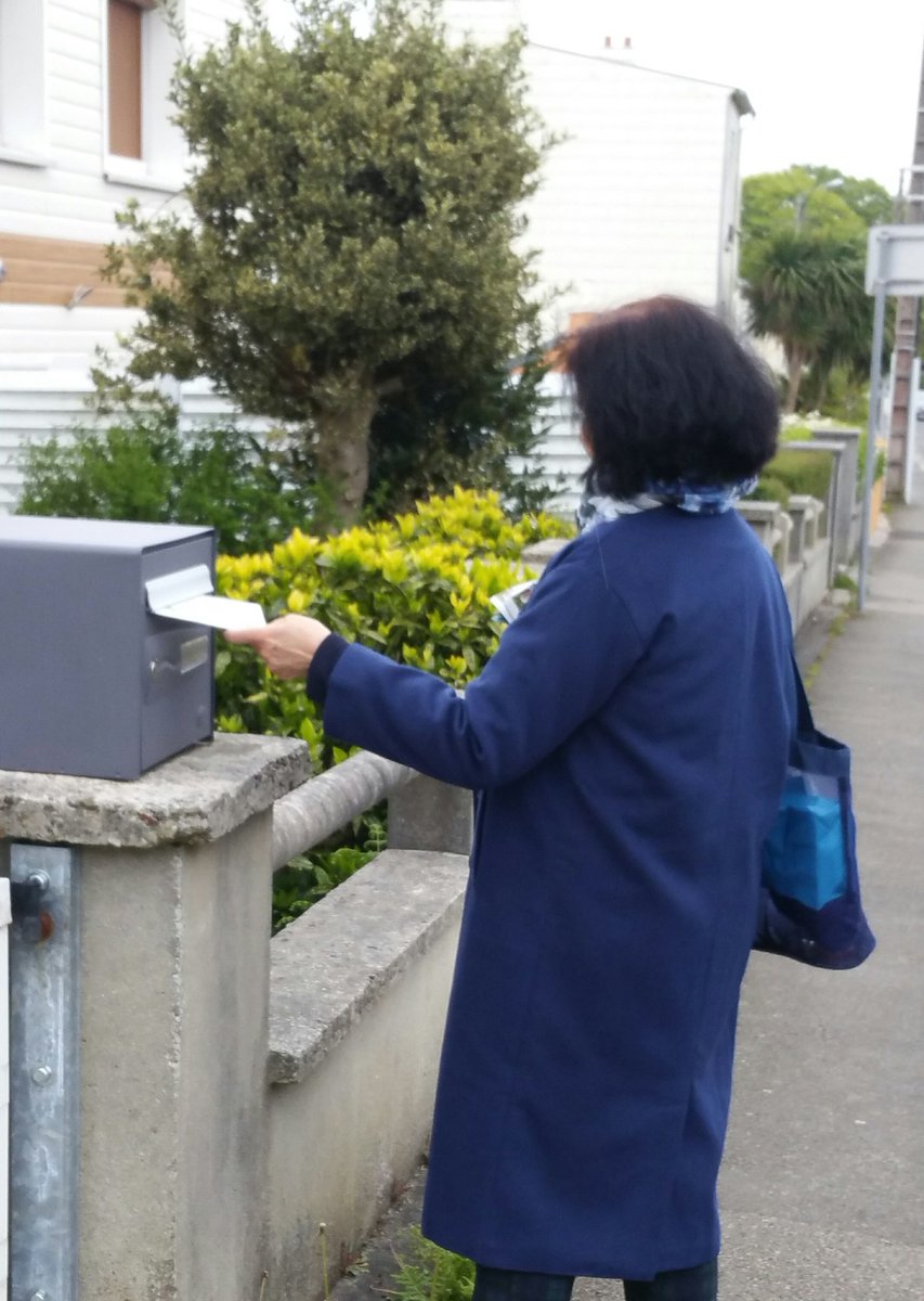 RPBrest's tweet image. La distribution du journal #SCIAGE de @RPBrest se poursuit dans vos boîtes aux lettres ! #Brest #Emploi @BMALGORN