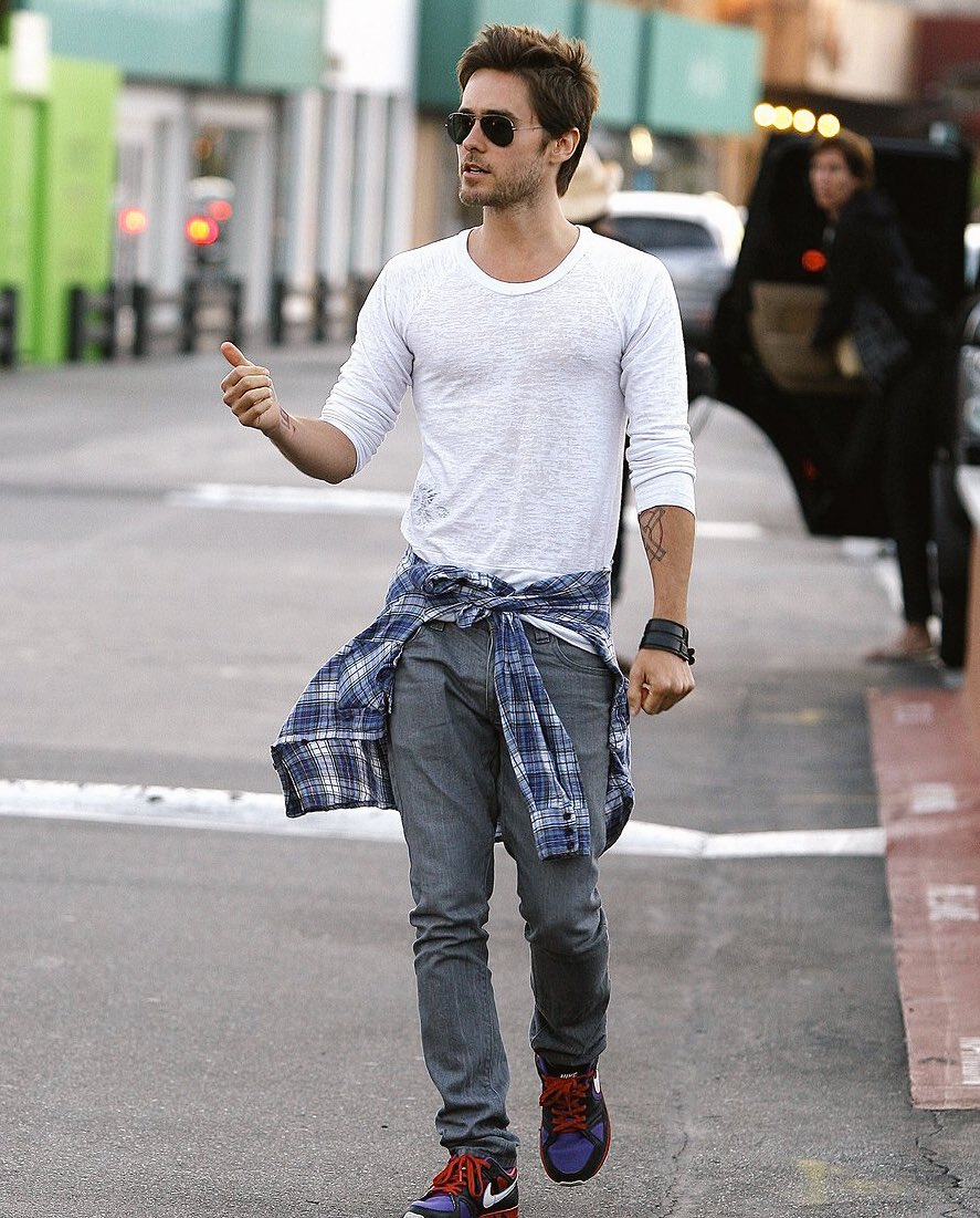 blindhokka's tweet photo. Remember when Jared used to dress like a normal person https://t.co/IKIdSuqPcL