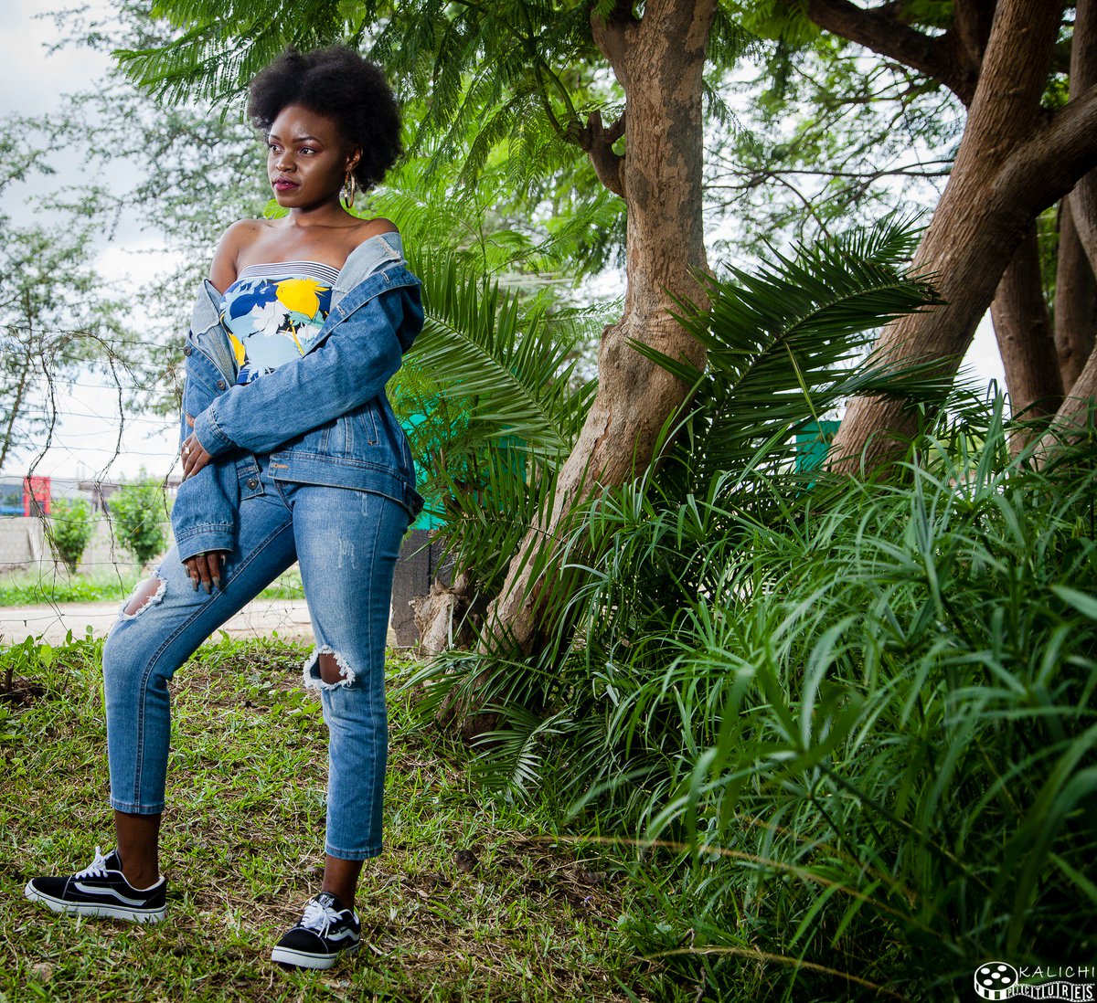 KalichiPictures's tweet photo. The great outdoors with Buumba B Mweetwa. Thank you for your support Bee! 

#GetShotAtKalichi #Zambia #FlashBackFriday #ModelPhotography #Lusaka #CanonPhotography #OutdoorPhotography https://t.co/kc9O3AUSIA