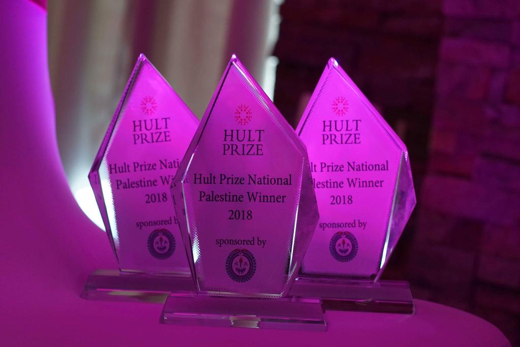 BirHakaya's tweet image. Only one lucky, hard working team will win $30,000 today! @hultprize #HP18 #HPPalestine