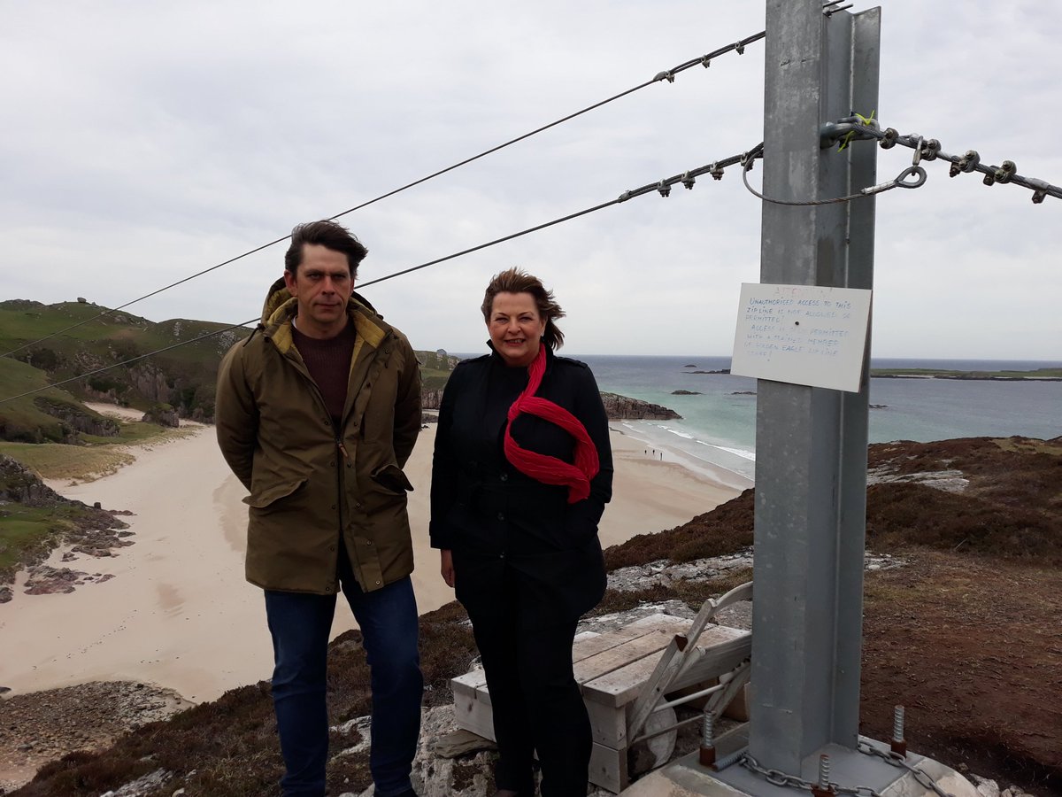 Ceannabeine Hashtag On Twitter