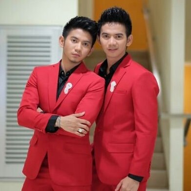 #RizkiRidhoSelaluDiHati