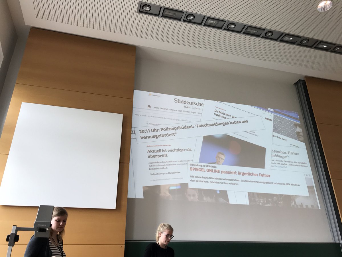 Wie nehmen wir eigentlich Richtigstellungen in Liveblogs wahr? Es klären auf: Student*innen der Uni Erfurt #dgpuk2018