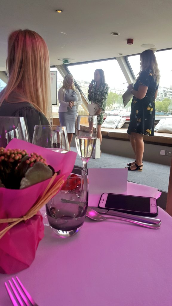 SarahCPicton's tweet image. Giving thanks to the face and force driving #FF15, @SharpeFay #FastForward15