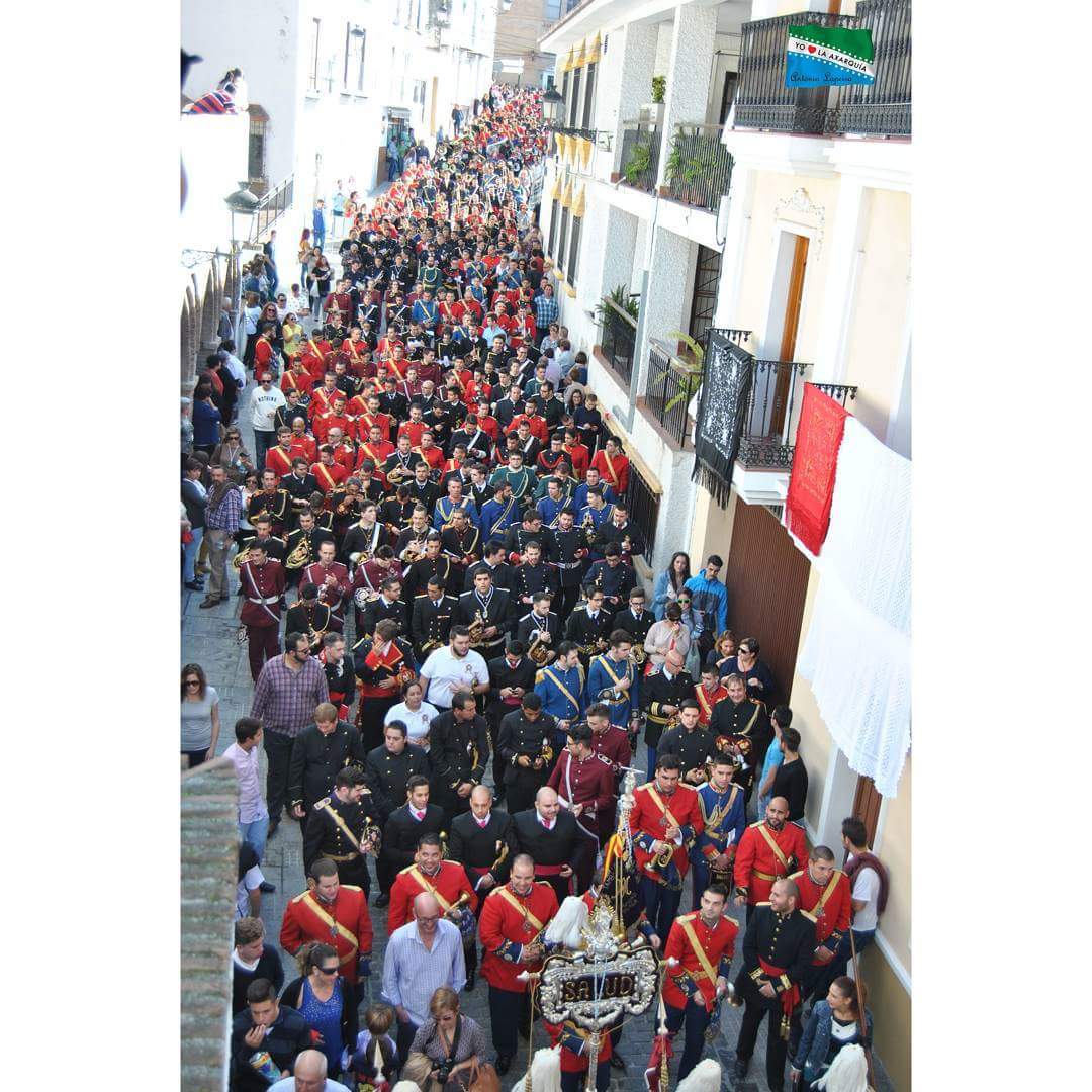 bandaCaridad's tweet photo. Un gran recuerdo de nuestro XXV Aniversario en nuestra I Jornada de Puertas Abiertas en el año 2015. ¿Que recuerdo tenéis de este gran día? https://t.co/9Hbs3K4tRB