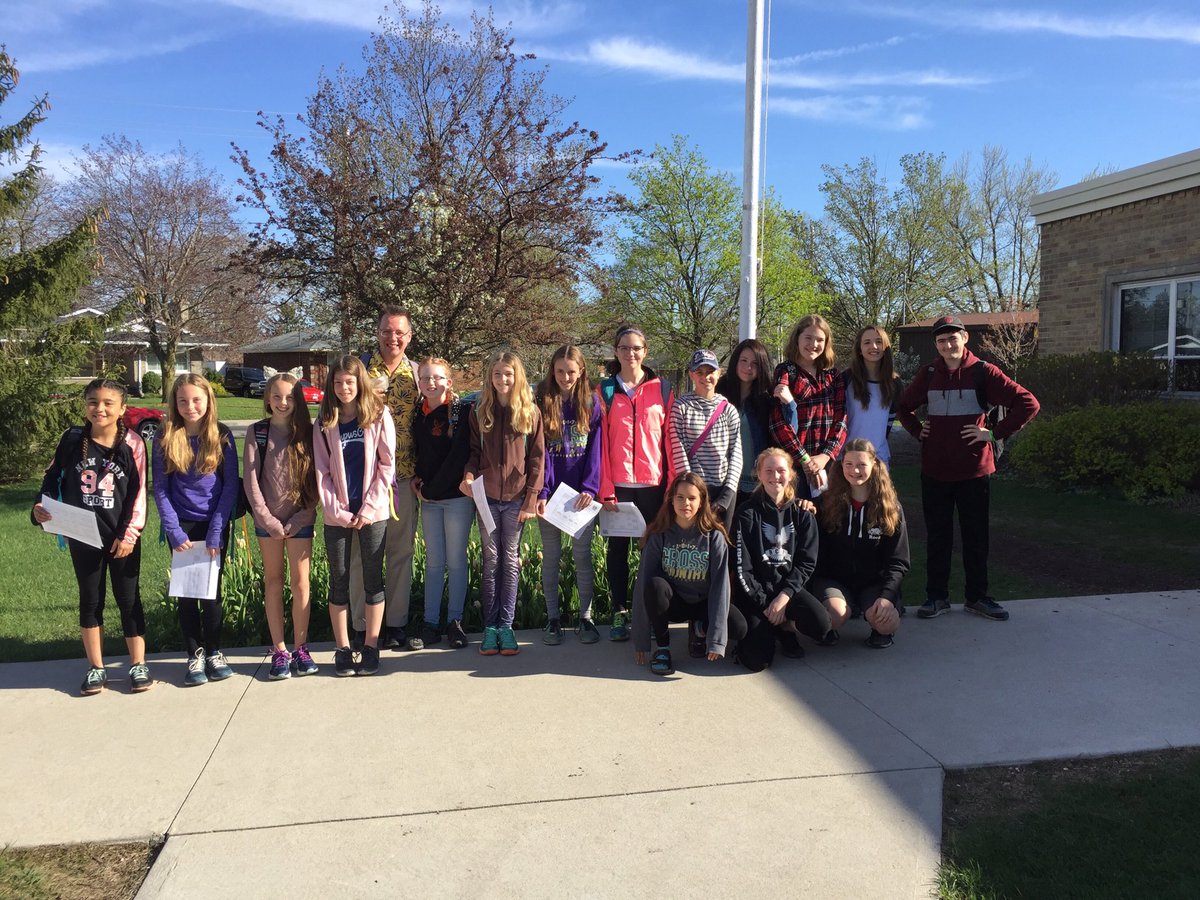 RCFI_library's tweet image. And we&apos;re off! Heading to the @ForestofReading #festivaloftrees