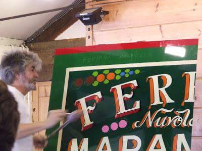 Master craftsman Phil Speight is teaching his next course here 11/12 Aug - learn how to paint your boat from the bare steel up! 

The course costs £135 for the weekend incl lunch. Get in touch with Bollington Wharf on 01625 575811 or enquiries@bollington-wharf.com to book.