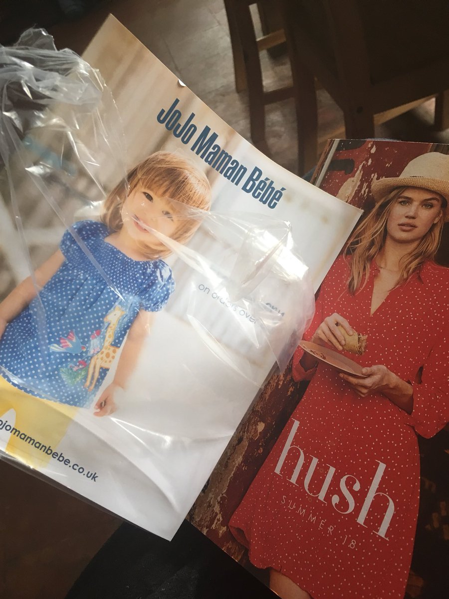 jessicafoundit's tweet photo. To wrap in unrecyclable plastic or not, that is the question?@JoJoMamanBebe 👎🏼@hushhomewear 👍🏼 https://t.co/d256at9xdP