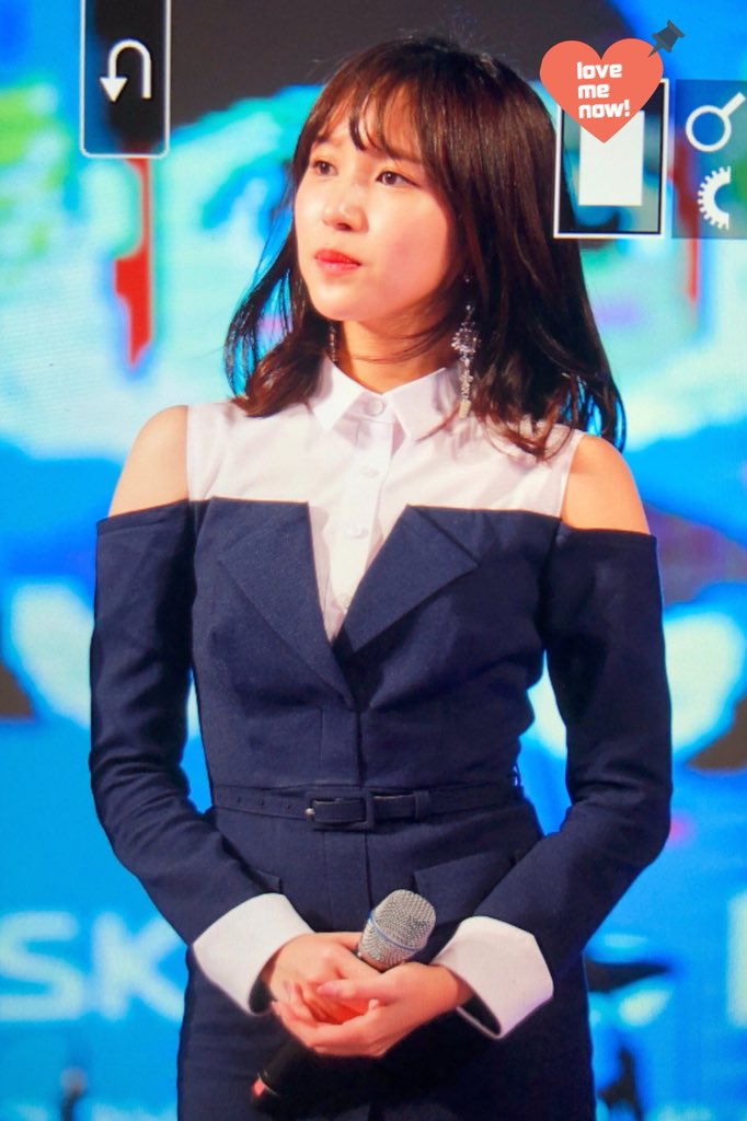 lovemenow_324's tweet photo. 180511 이뿌댱,,,, 
#twice #트와이스 #mina #미나 #ミナ https://t.co/jb4vLYxS0n