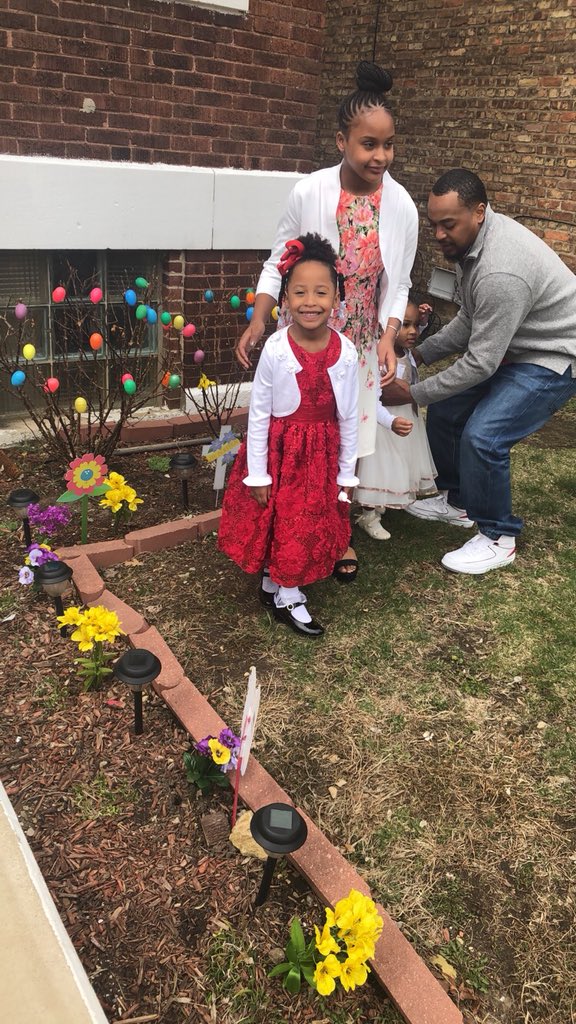 JaumaureoP's tweet image. Happy birthday to my niece! I love you crazy girl! She is the craziest one of the 4 of then no doubt! See you soon MoMo! ❤️ #1of4 #Nieces