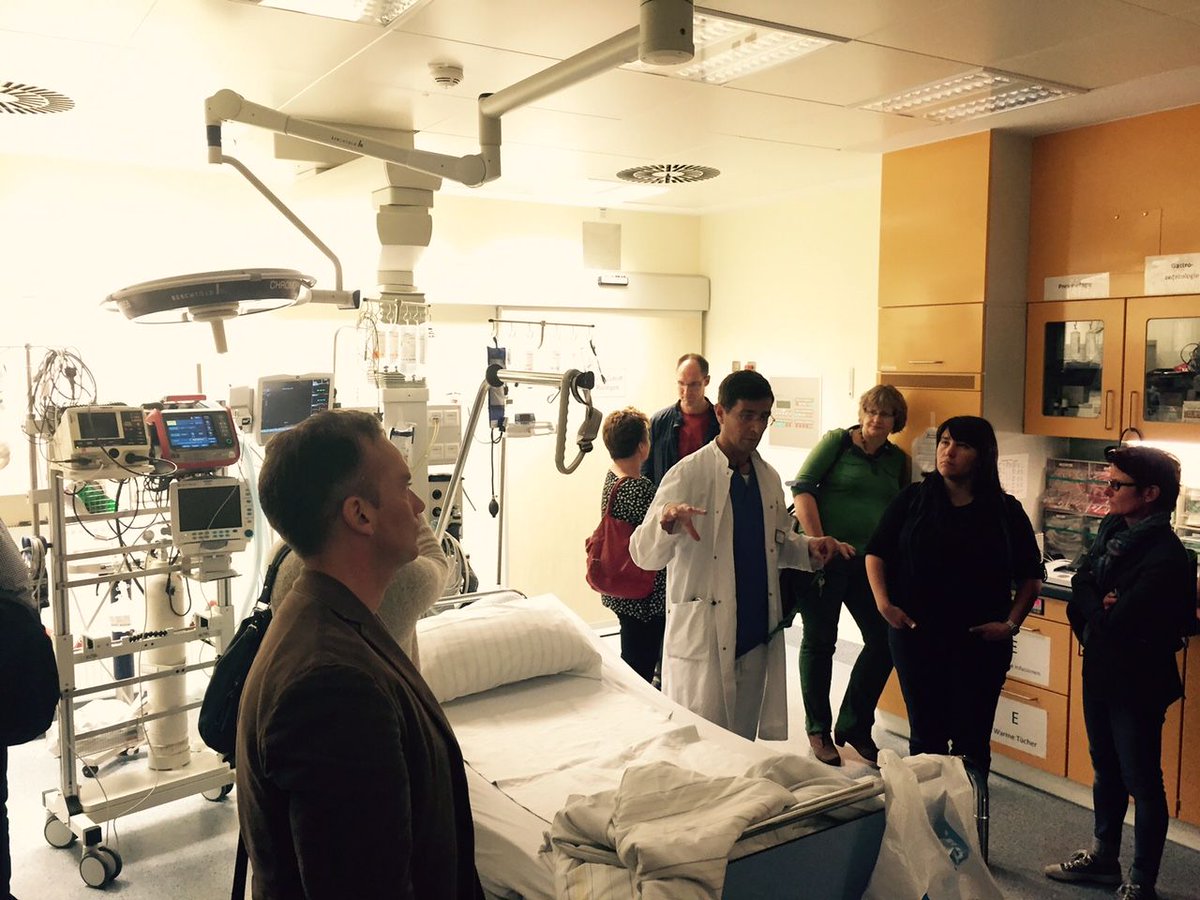 Lt. Beschluss des G-BA vom 19.4.18 soll die Notfallversorgung neu organisiert werden. Für Leitungen stationärer Notfallmedizin bietet der Professional Campus der UW/H die Weiterbildung „ManagerIn klinische Notfall- und Akutmedizin“ an: goo.gl/DNYj8k #WittenWirkt #UniW/H