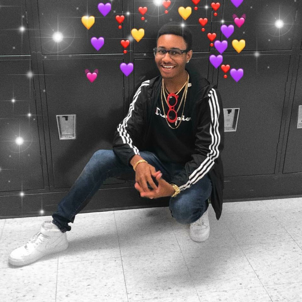 JUNOCRUZE's tweet photo. ❤️ you took the biggest L when you lost me ✌🏽 #NewProfliePicture https://t.co/6NEevYNl4q