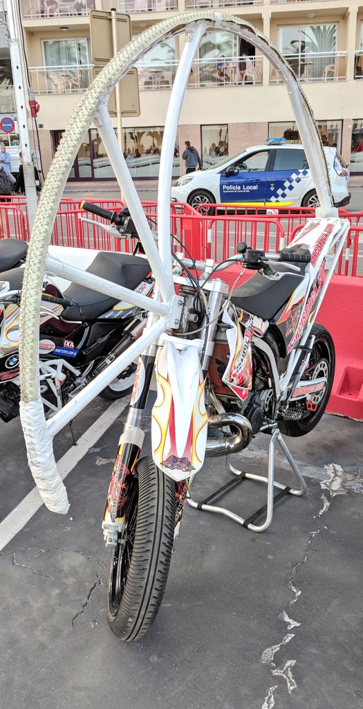 Promocio_Lloret's tweet photo. 🏍️ Moto FMX Stunt Show del #LloretFormulaWeekend
🕘 21h
📌Pàrquing de Sa Caleta
#ViuLloret #MyLloret https://t.co/Xtkd48VaQu